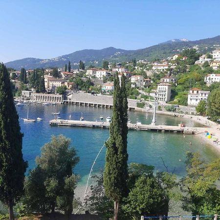 Apartmani Kadmen Ika Esterno foto