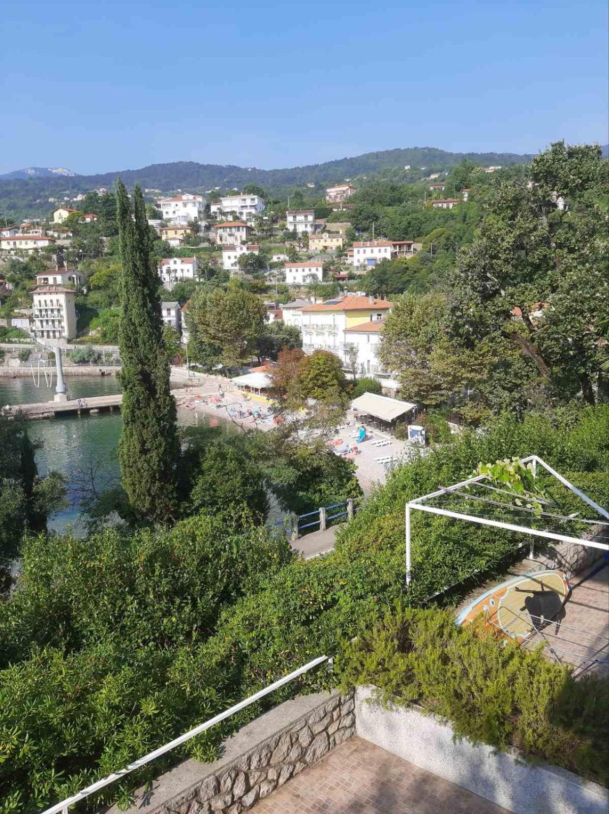 Apartmani Kadmen Ika Esterno foto