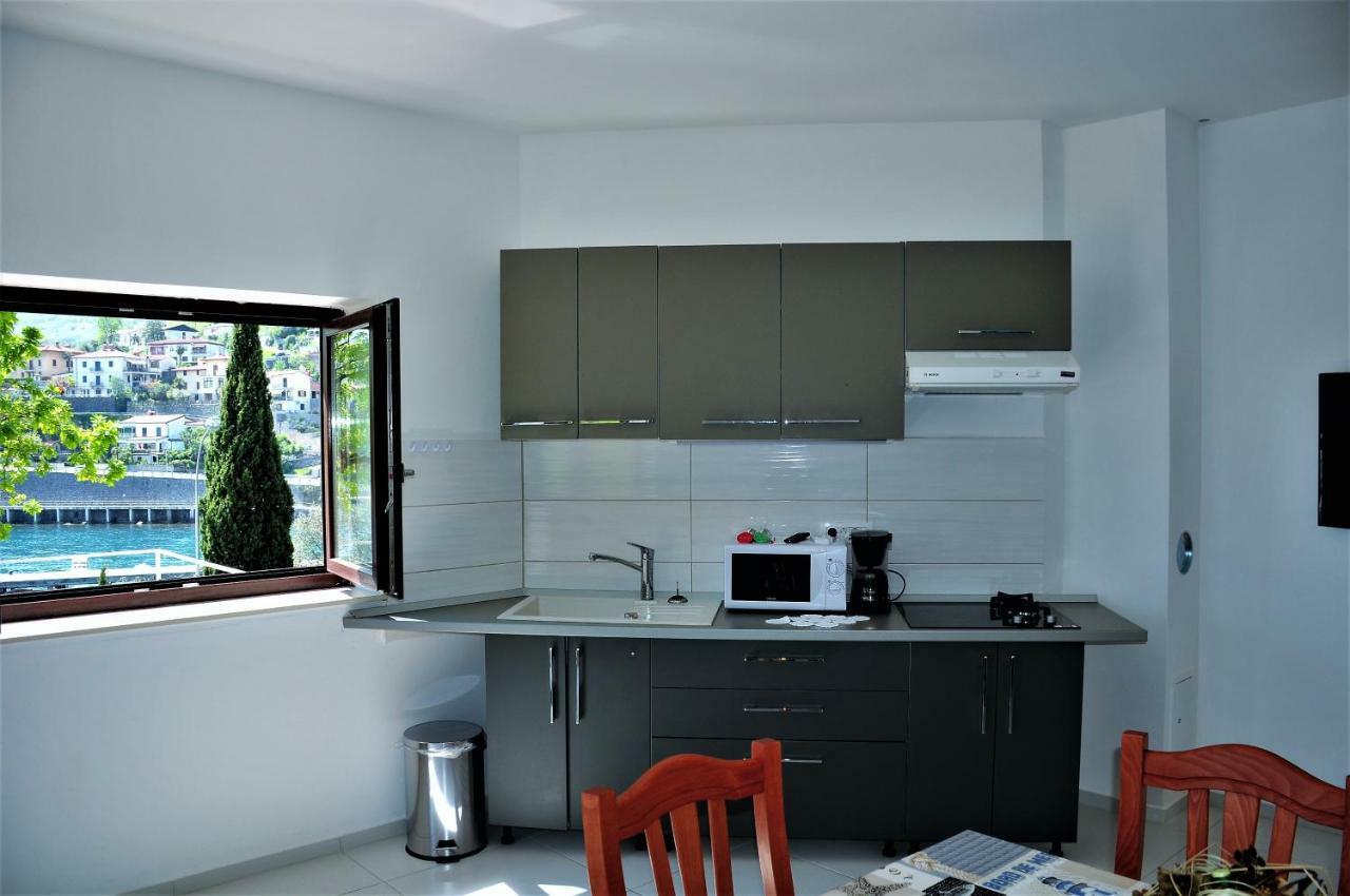 Apartmani Kadmen Ika Esterno foto