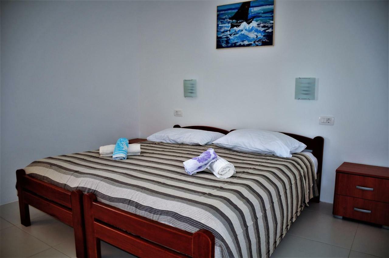 Apartmani Kadmen Ika Esterno foto